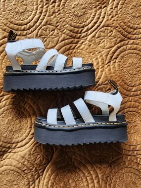 Dr. Martens Blair Quad Sandals